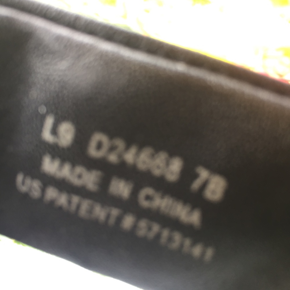 Nike Air - Cole Haan,  black wedge heels, size 7B - Picture 2 of 7